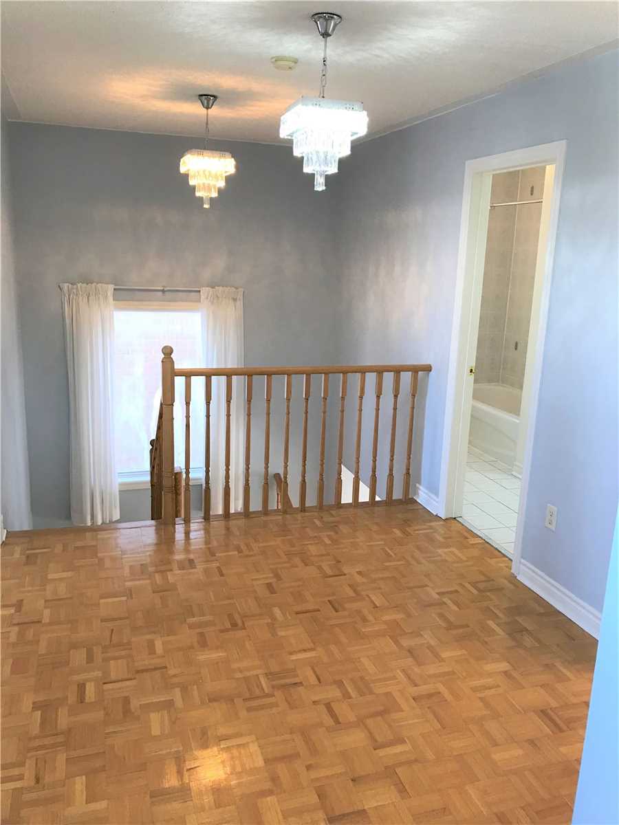 87 Worthington Ave