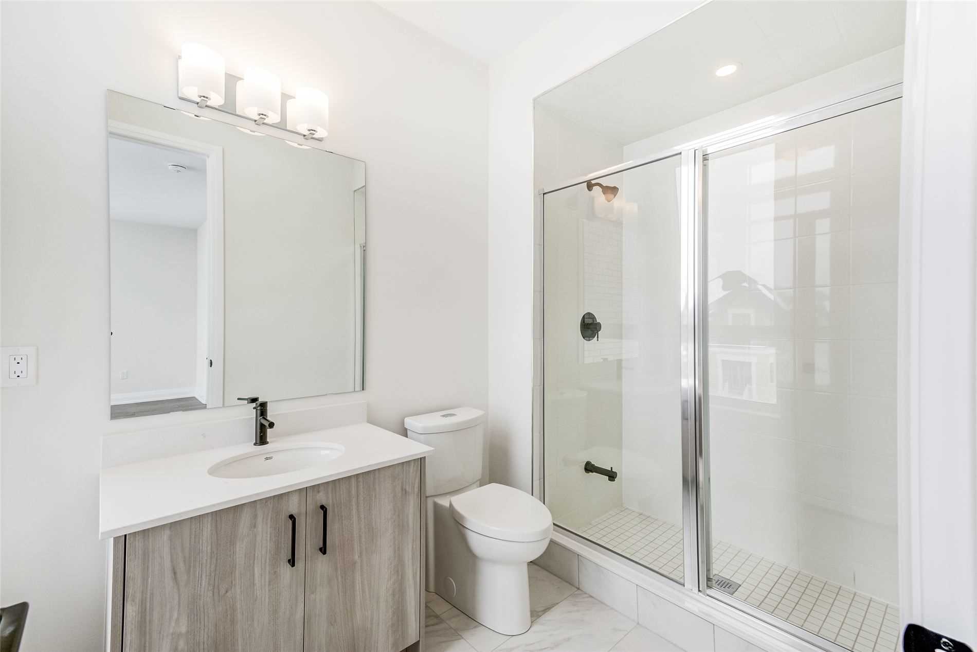 46 Galen Cres