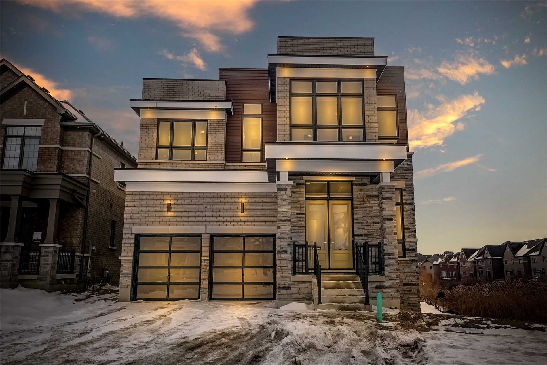 46 Galen Cres