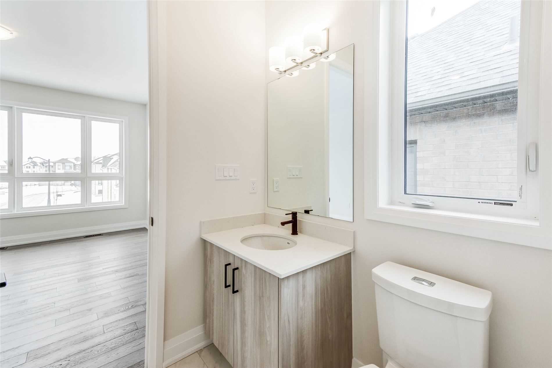 46 Galen Cres