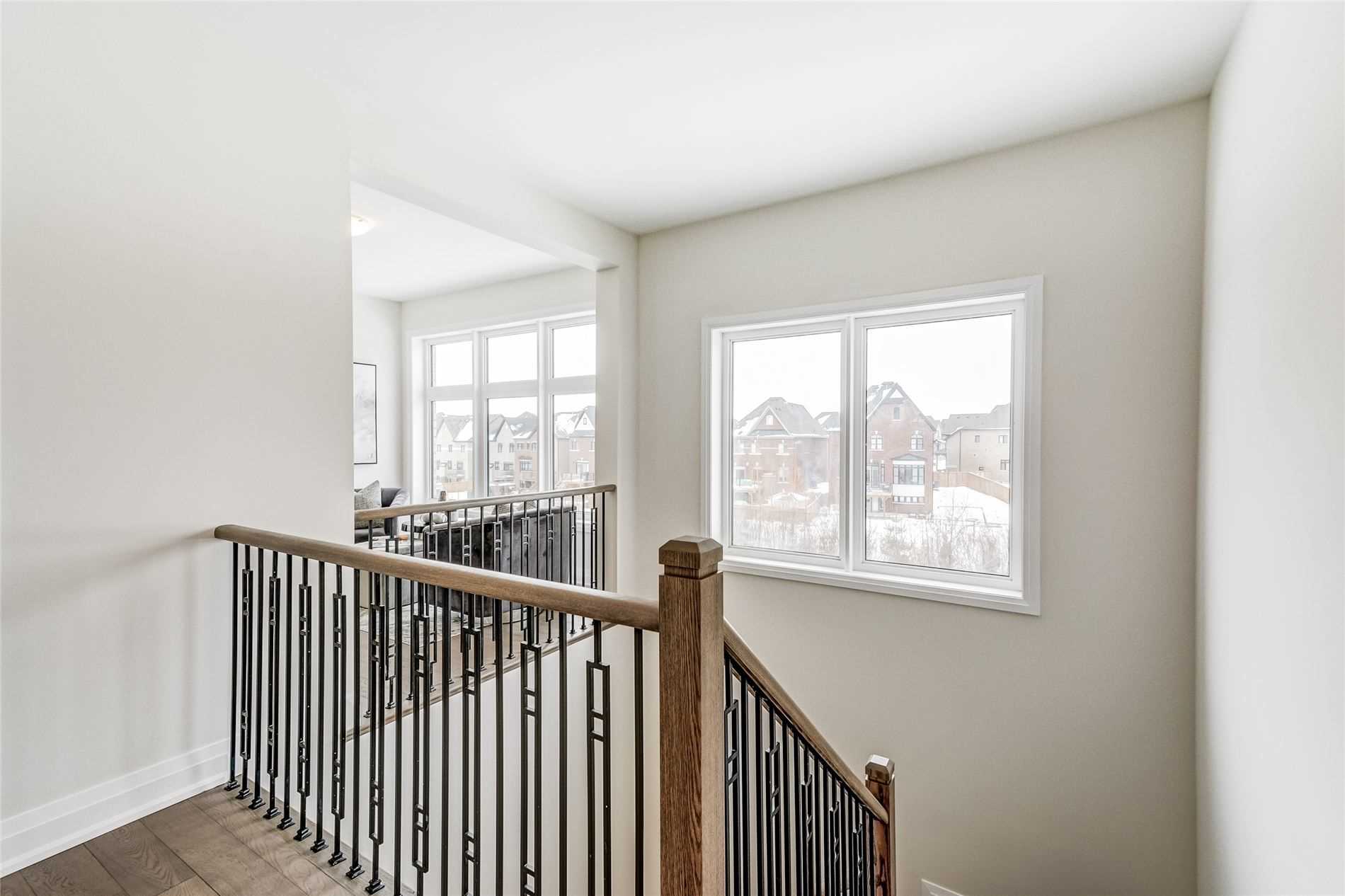 46 Galen Cres