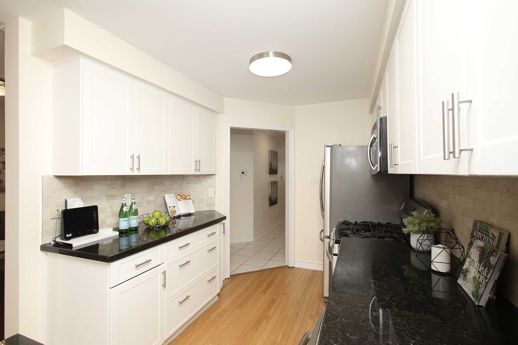212 Kimono Cres