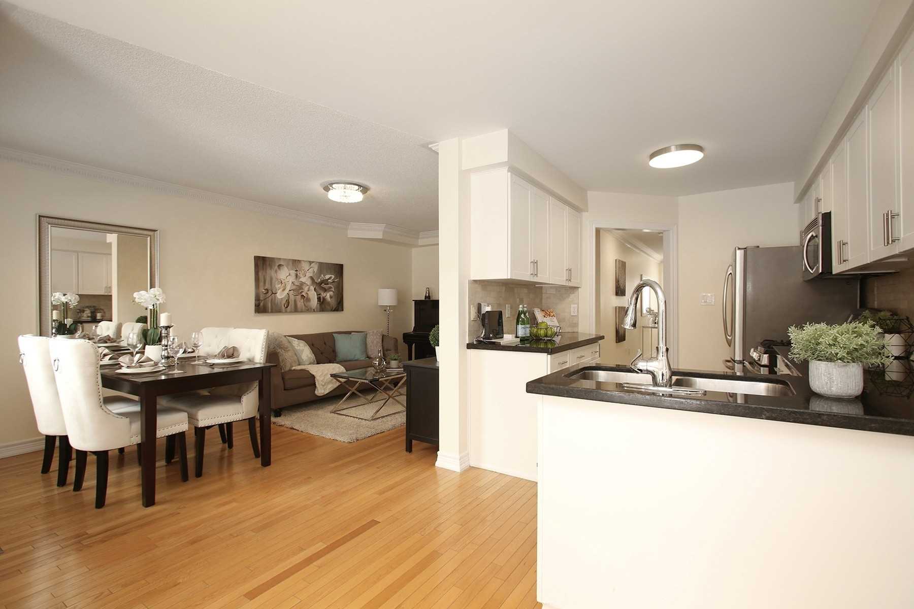 212 Kimono Cres