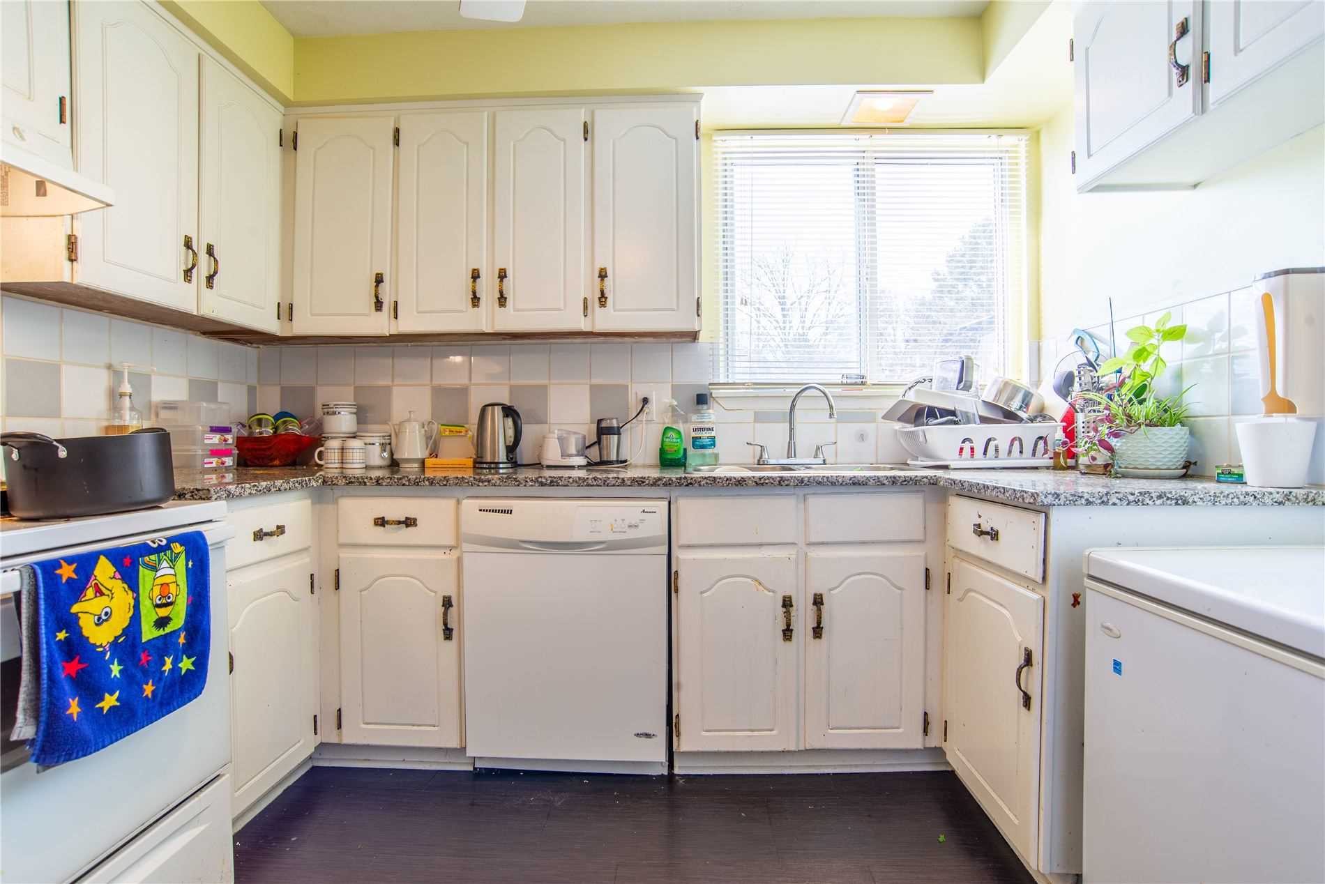12 Poplar Cres, #34