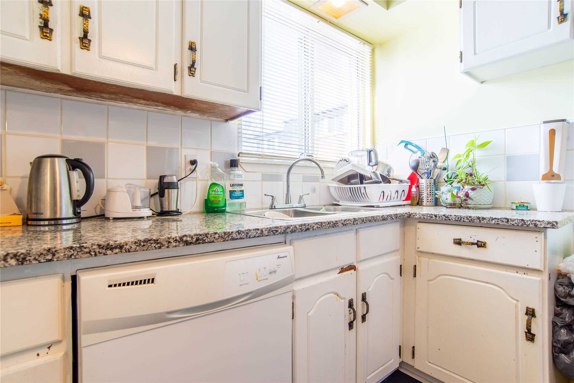 12 Poplar Cres, #34