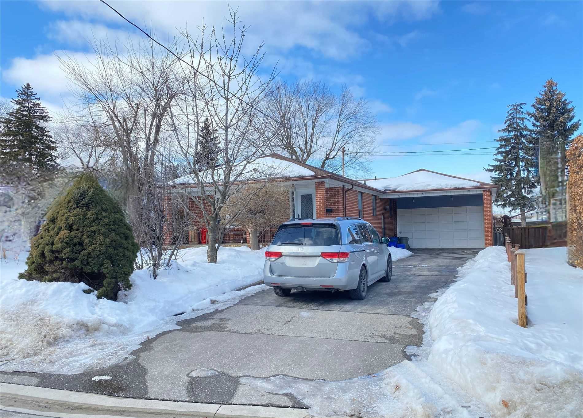 92 Meadowview Ave