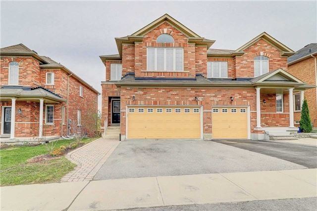 65 Aikenhead Ave