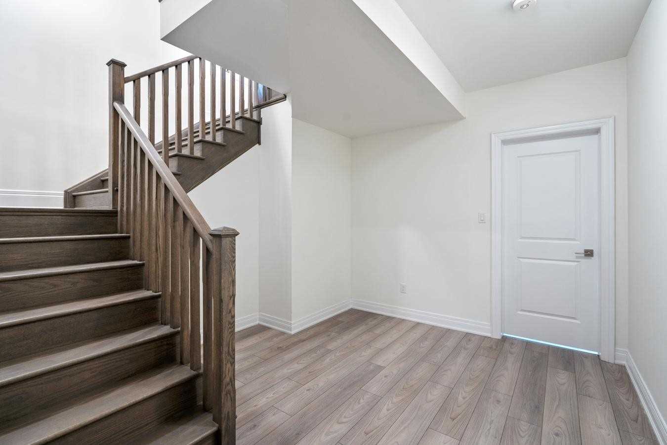 33 Brant Dr
