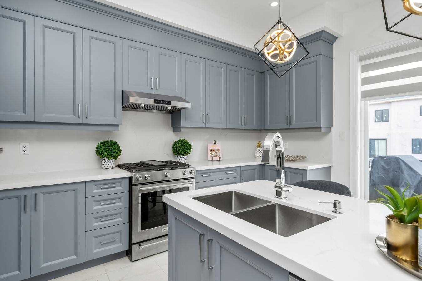 33 Brant Dr