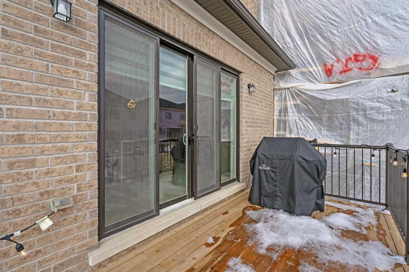 33 Brant Dr