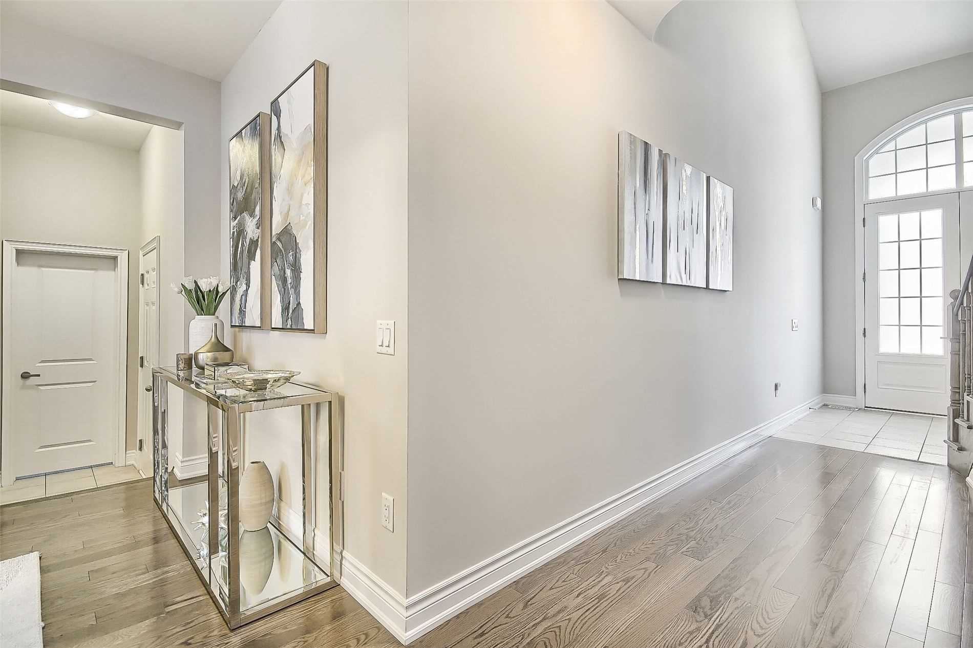 19 Selby Cres