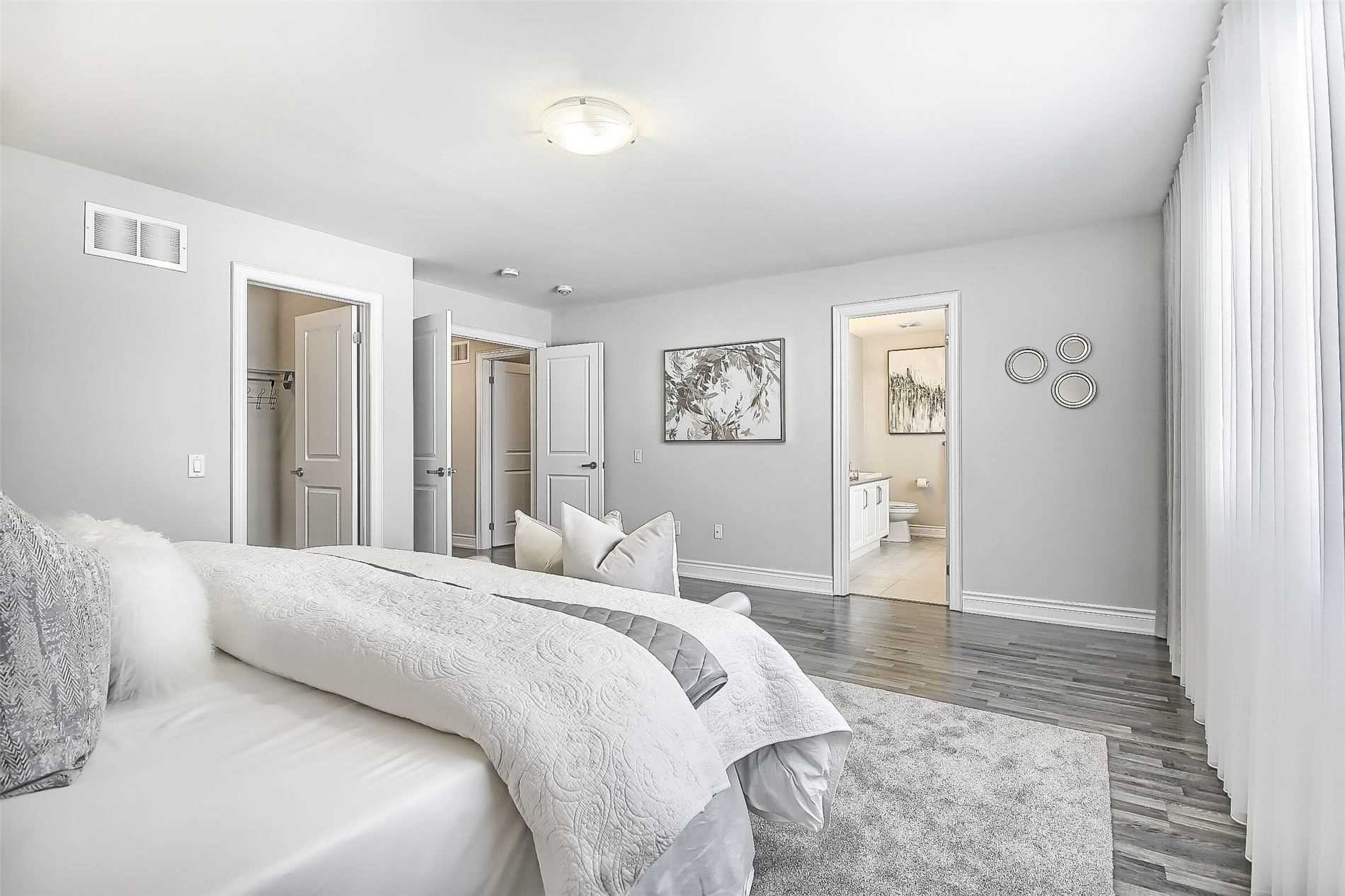 19 Selby Cres