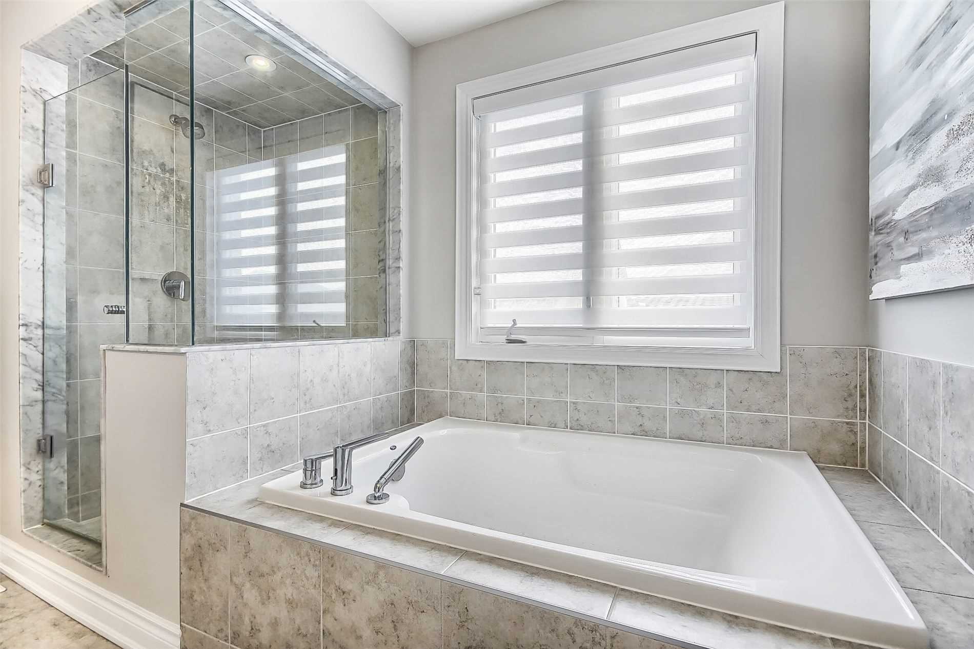 19 Selby Cres