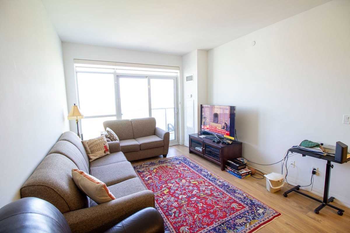 65 Oneida Cres, #1601