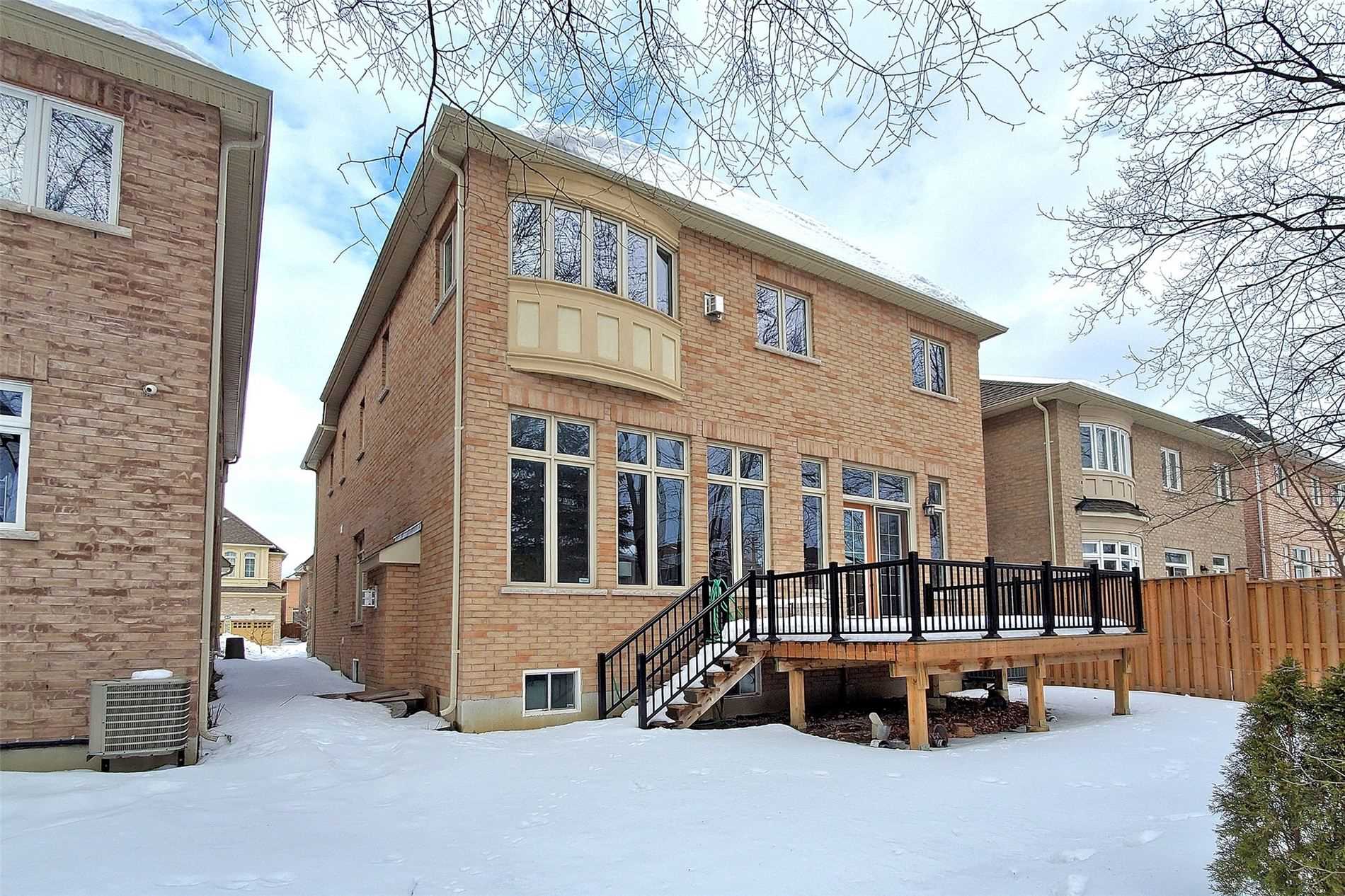 62 Gracedale Dr