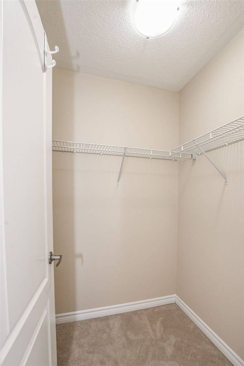 68 Milson Cres