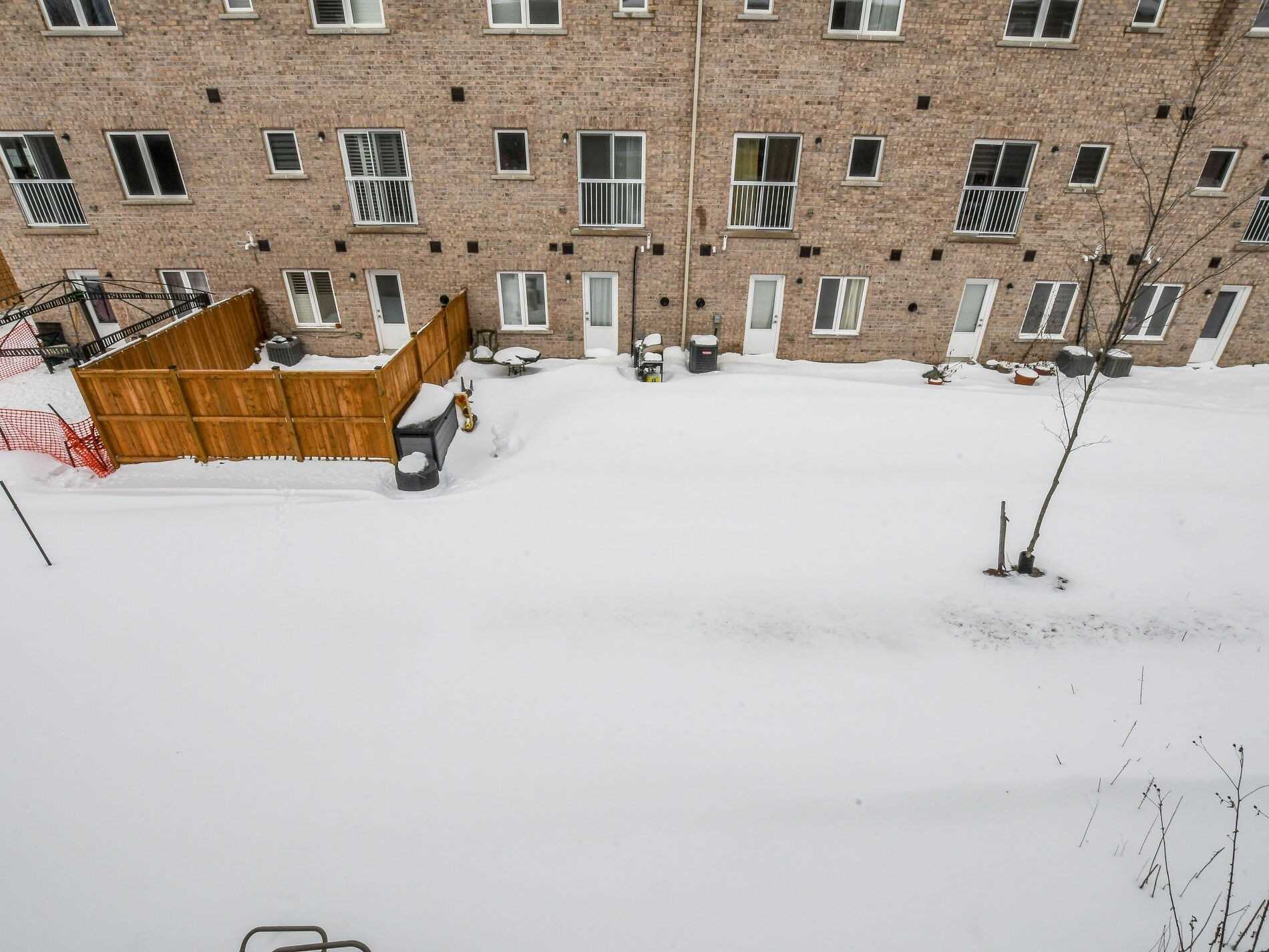 68 Milson Cres