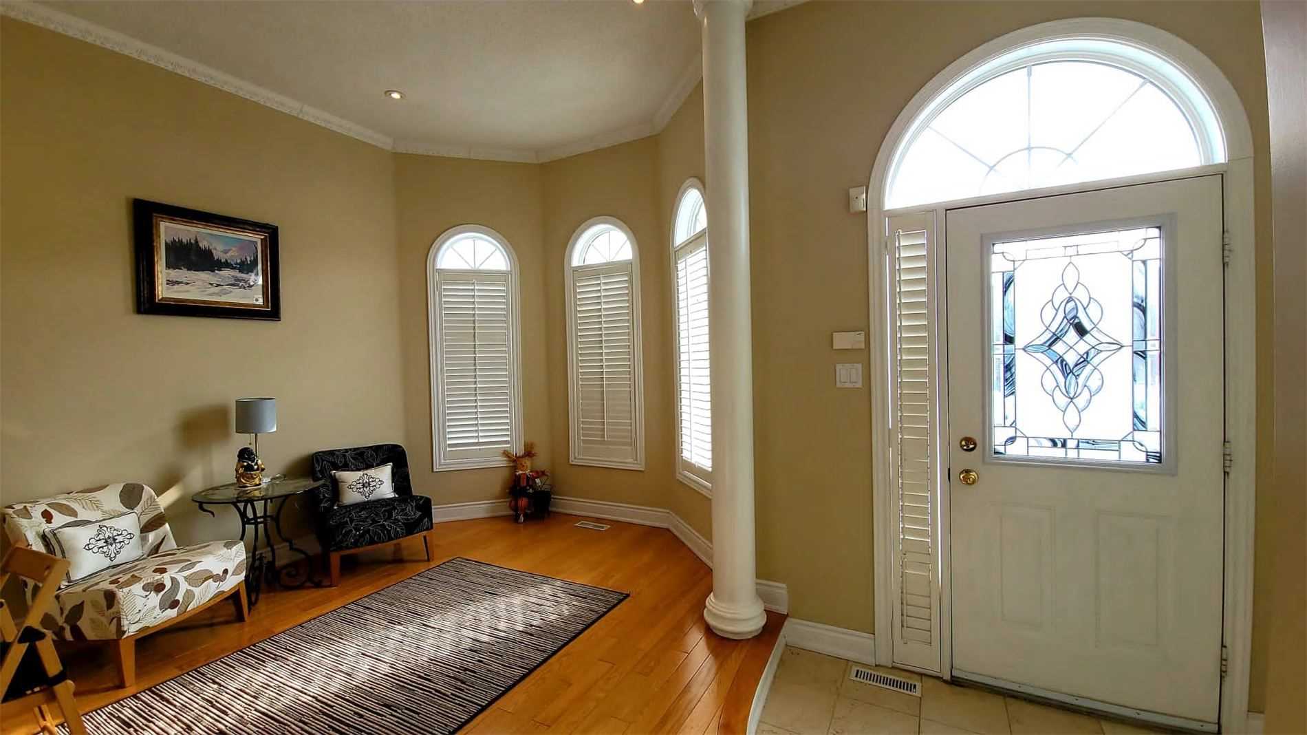 30 Valley Ridge Ave