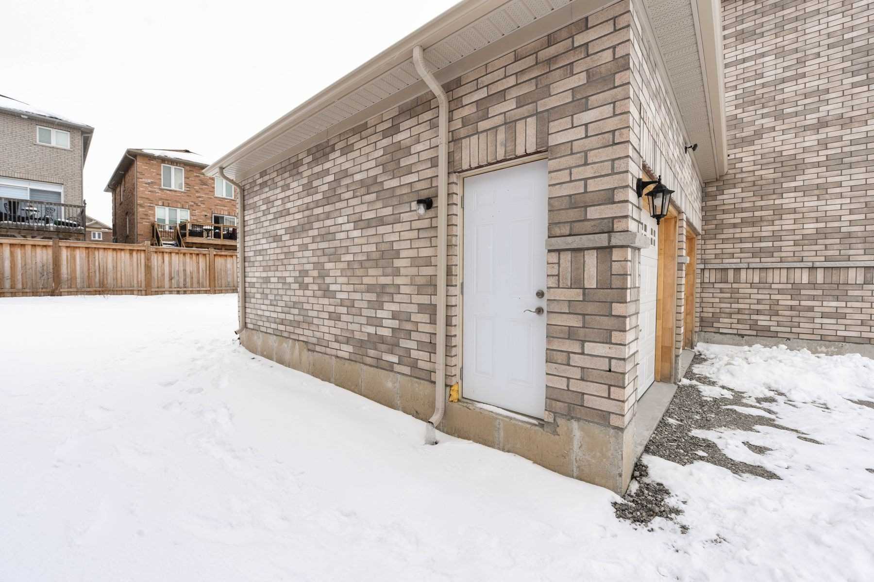 46 Ridgeview Crt