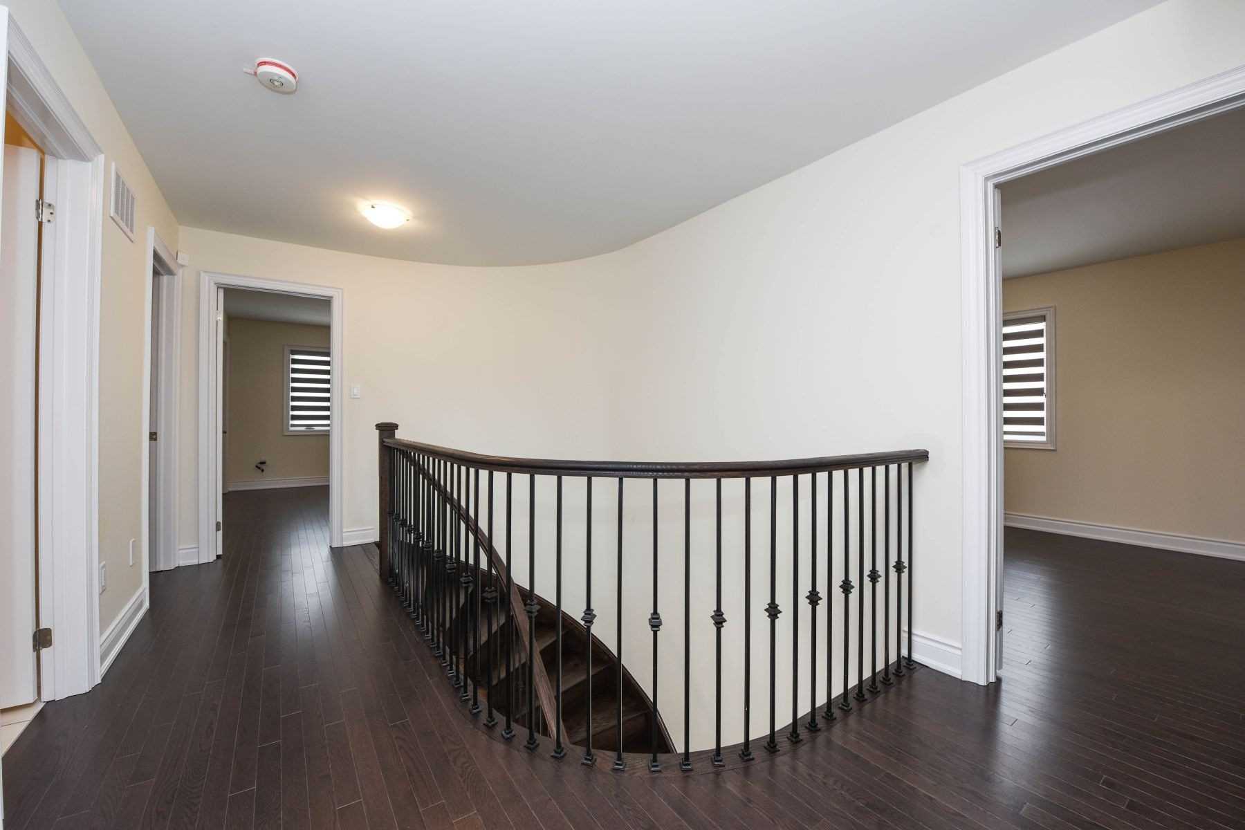 46 Ridgeview Crt