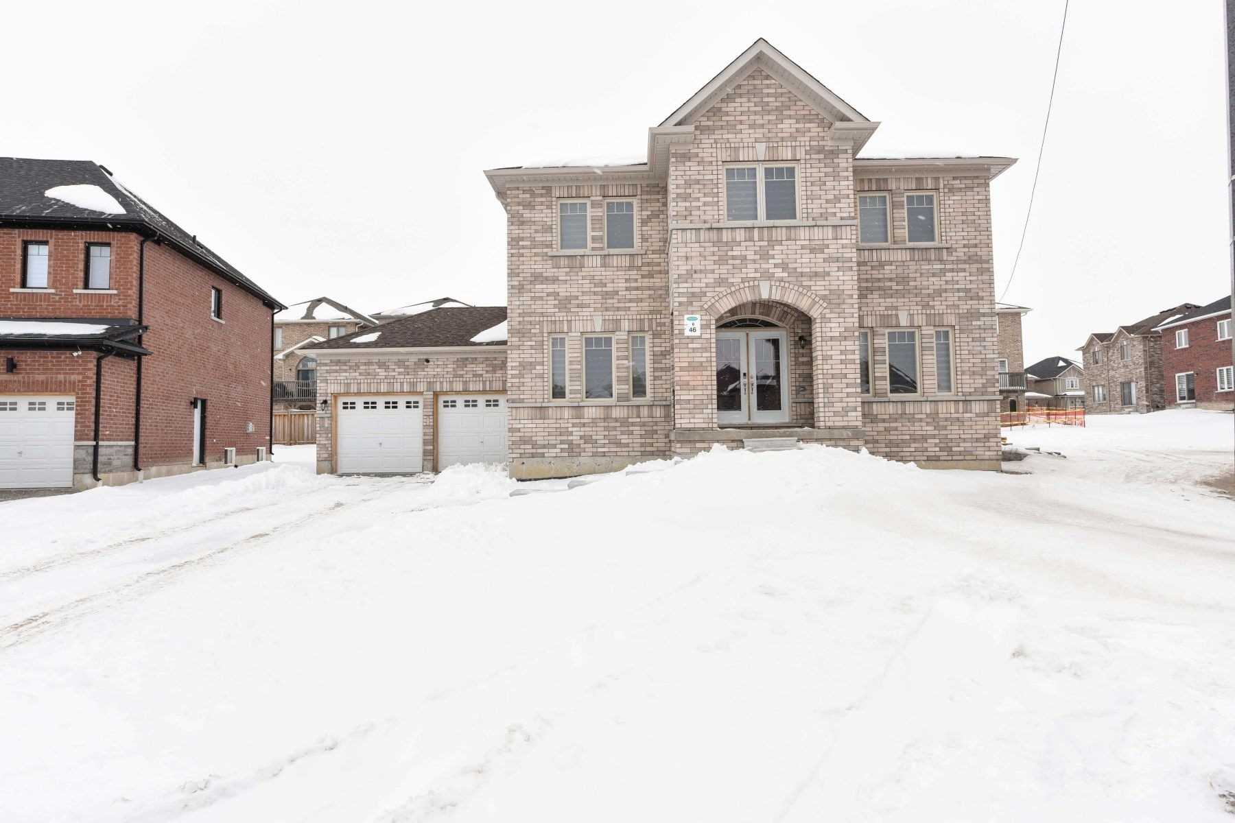 46 Ridgeview Crt