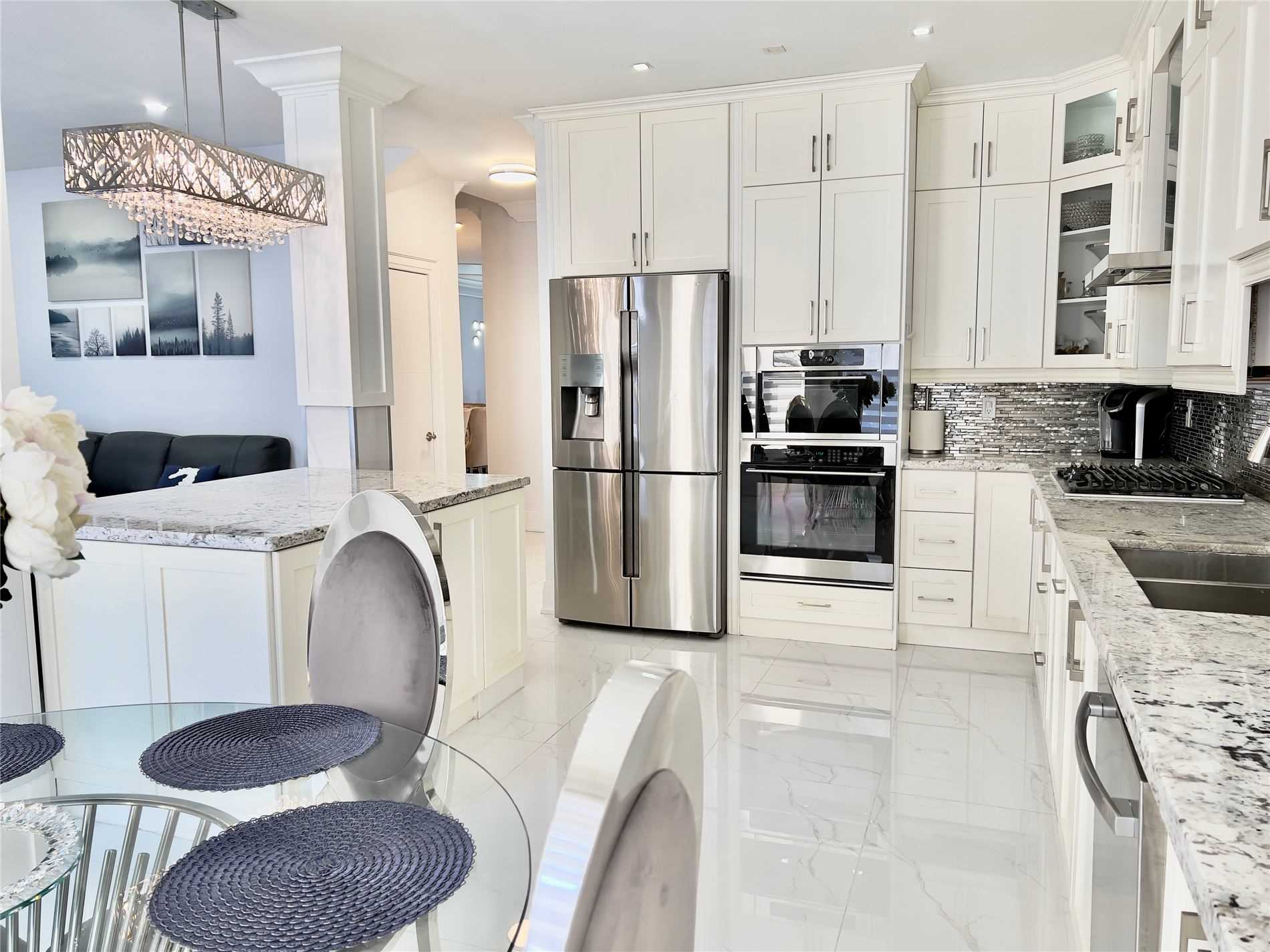 47 Amparo Dr