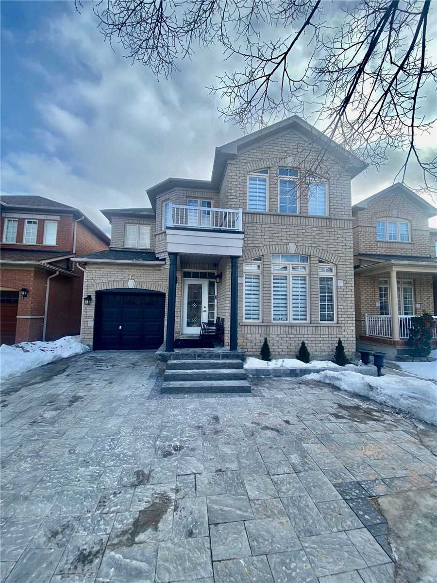 47 Amparo Dr