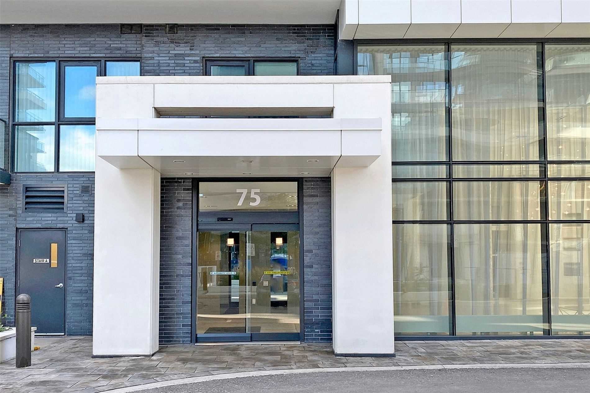 75 Oneida Cres, #410