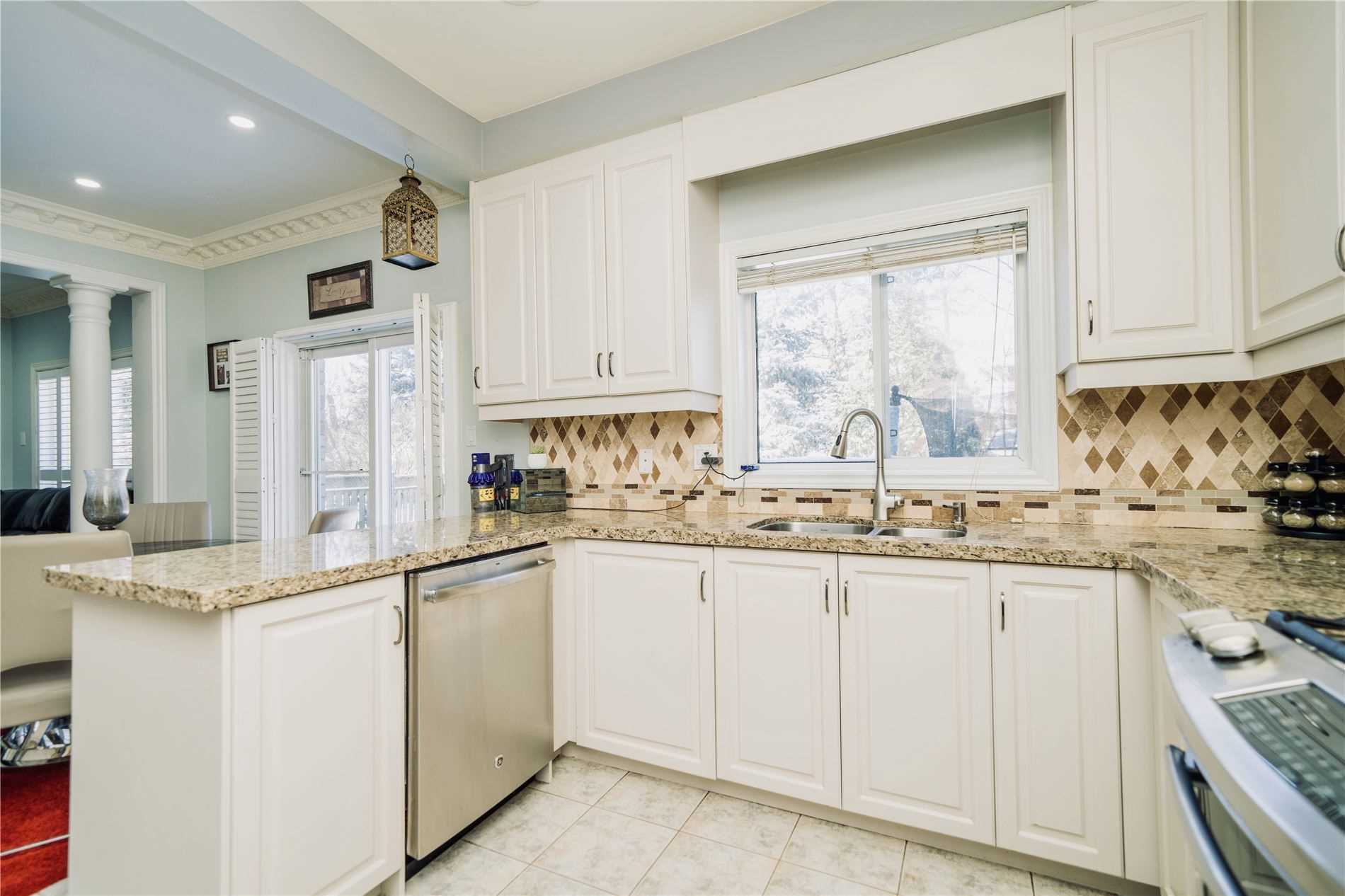 40 Norbury Dr