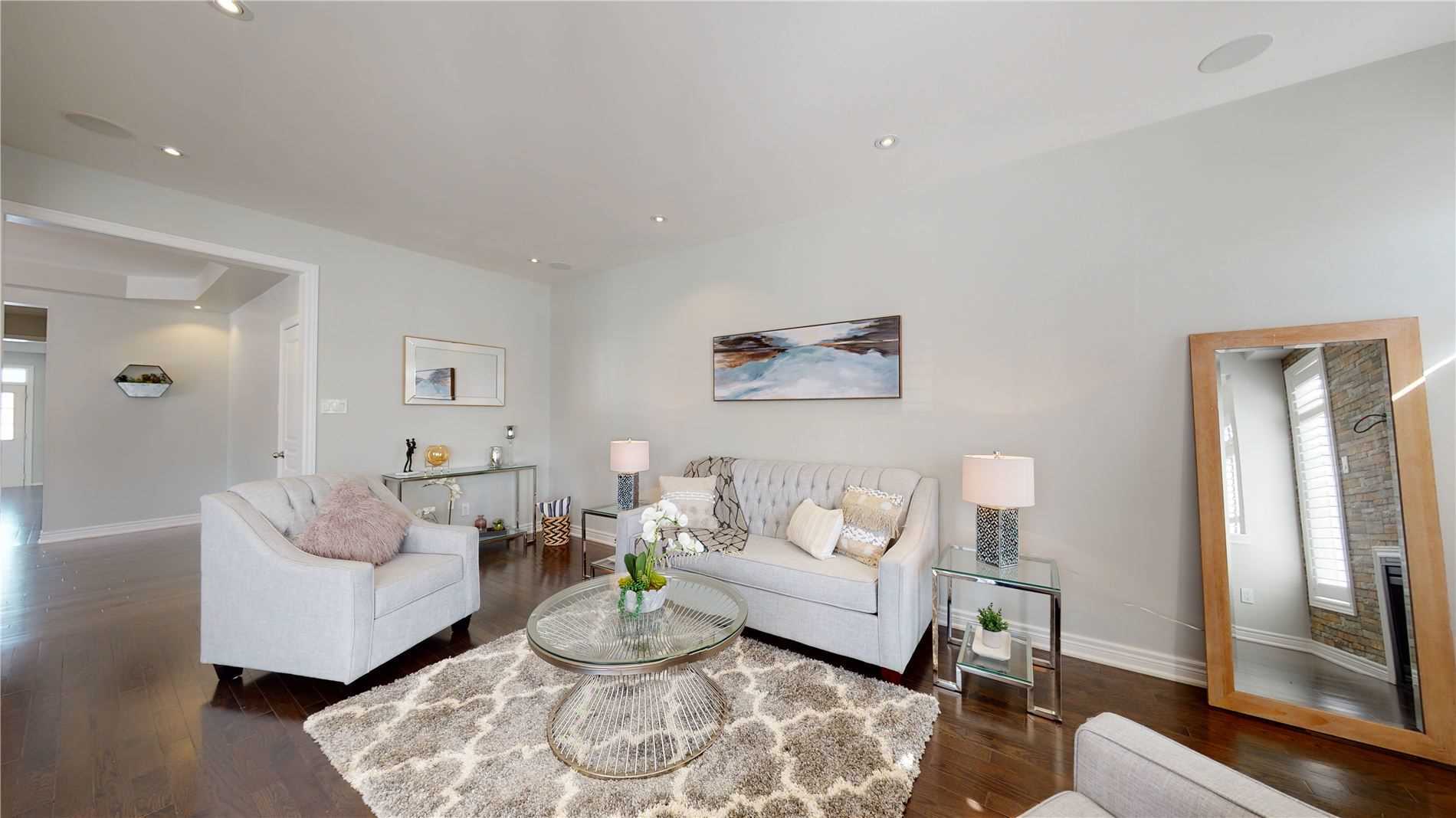 105 Richler Ave