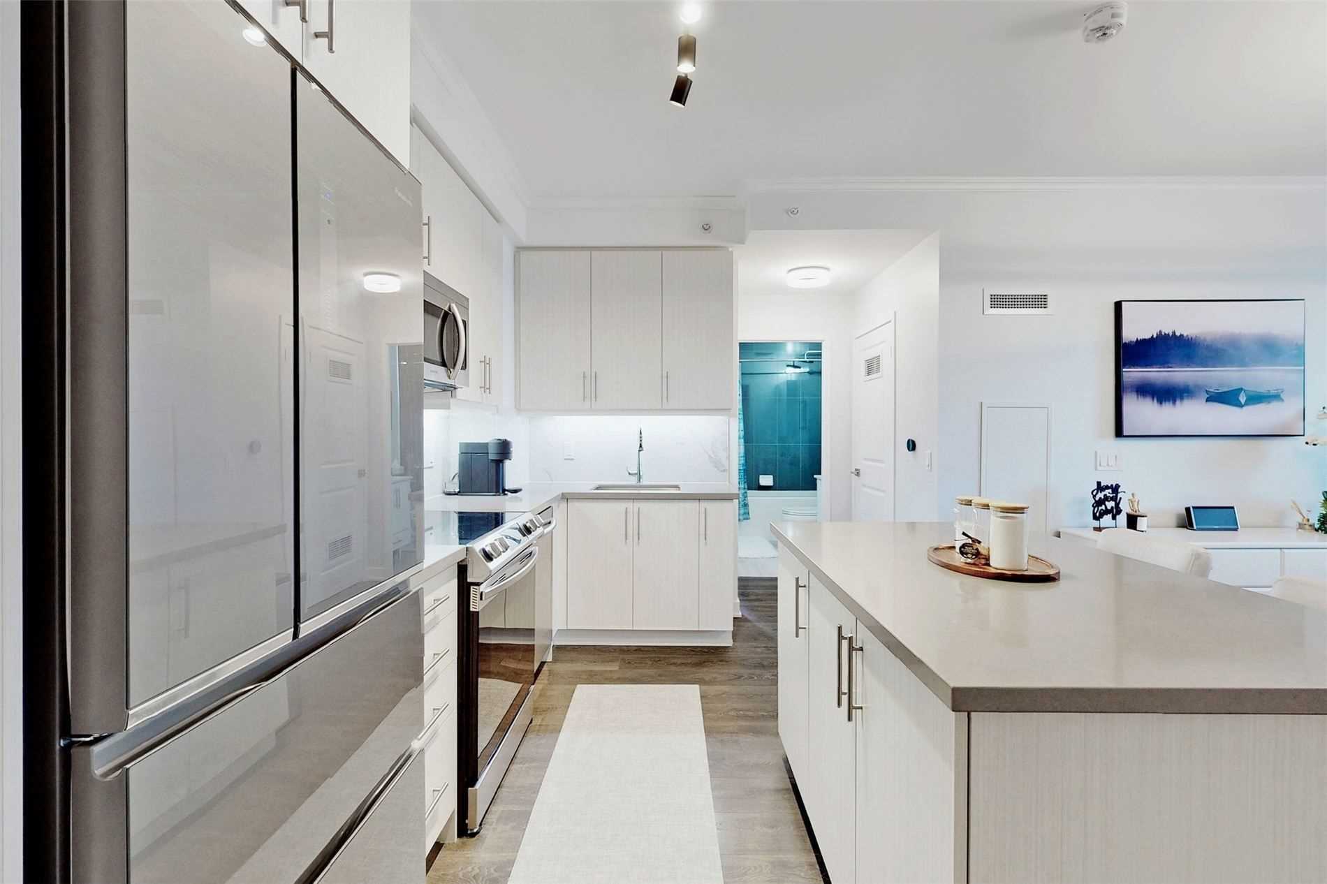 75 Oneida Cres, #410