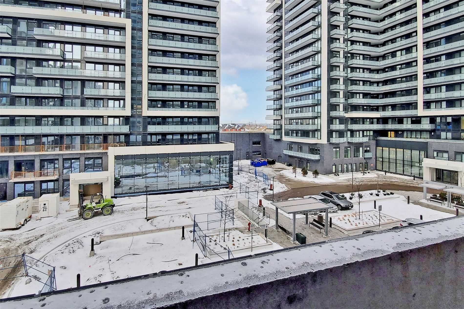 75 Oneida Cres, #410