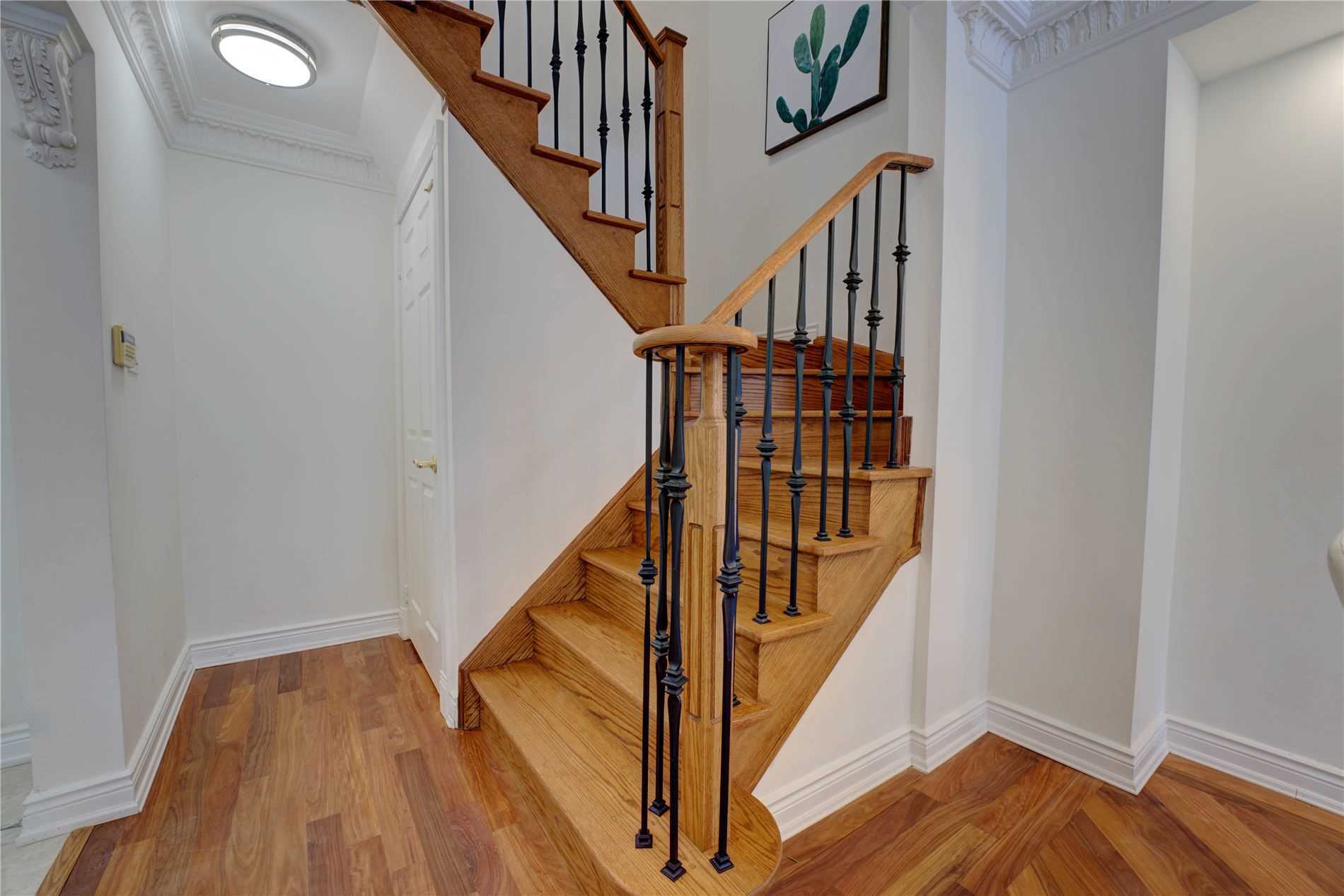 31 Clarion Cres