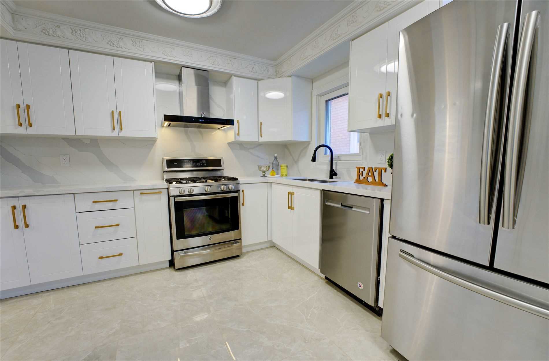 31 Clarion Cres
