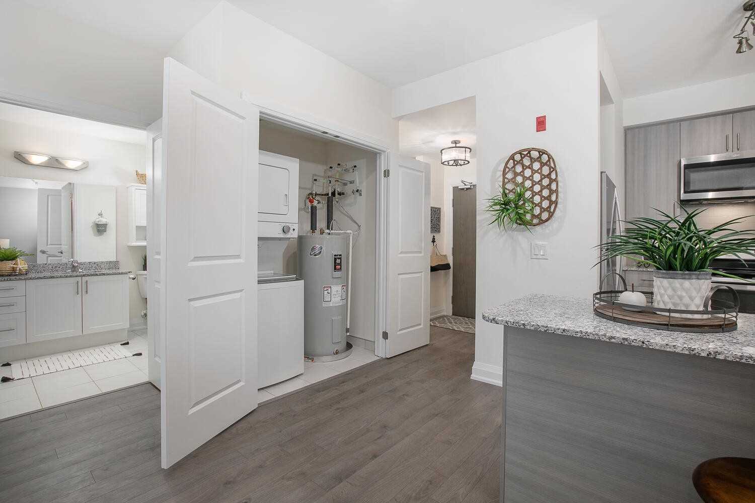 481 Rupert Ave, #2110