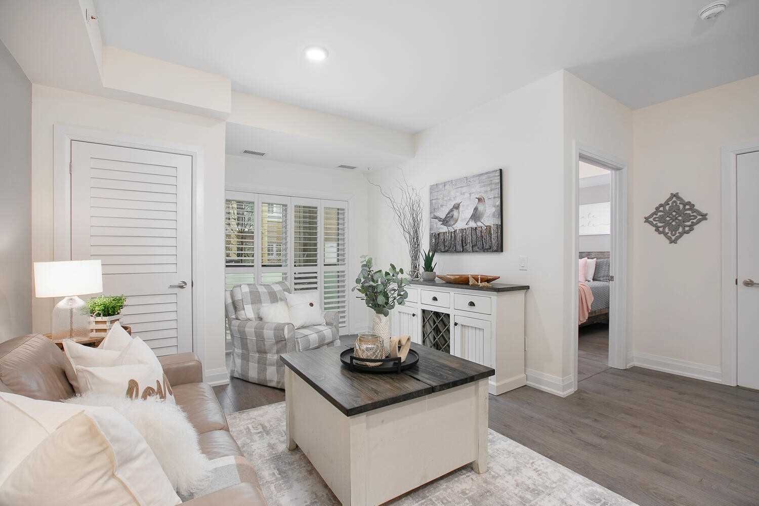 481 Rupert Ave, #2110