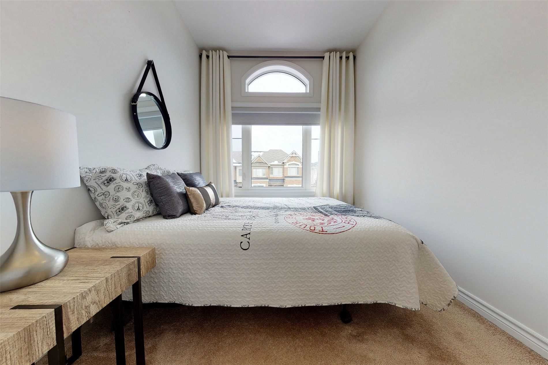 21 Vedette Way