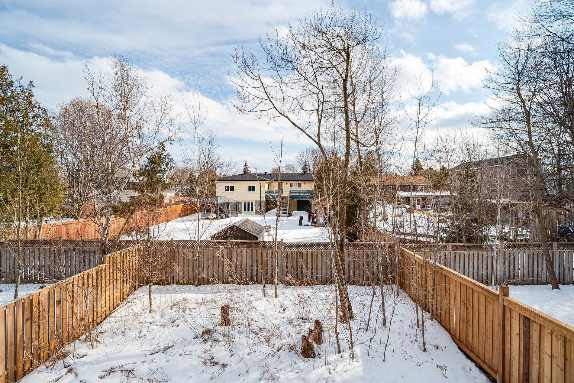 1017 Abram Crt