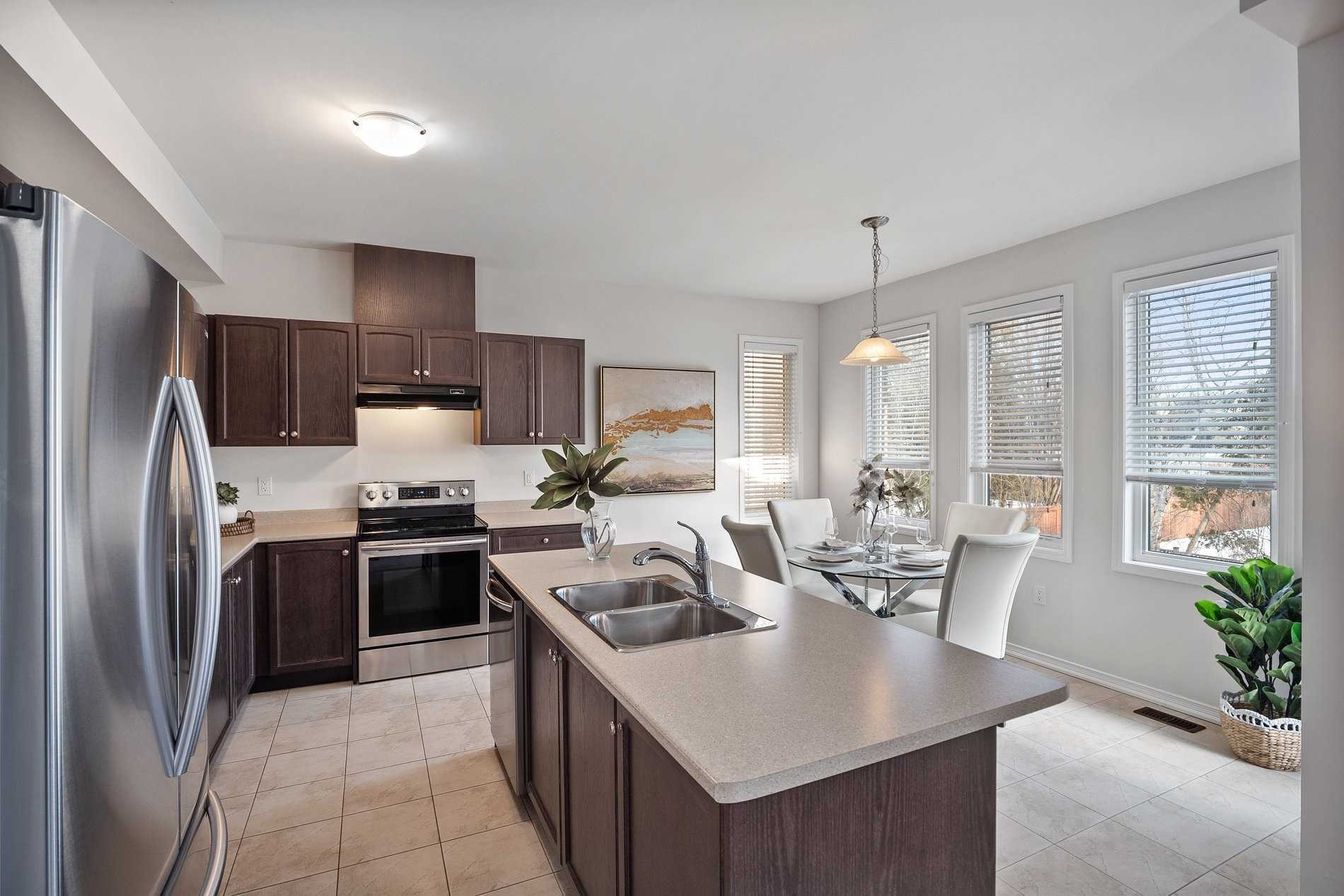 1017 Abram Crt