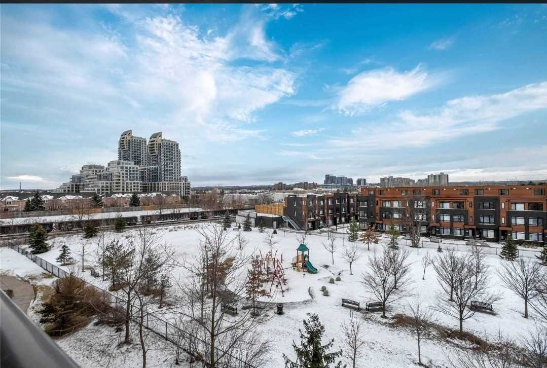 350 Red Maple Rd, #614