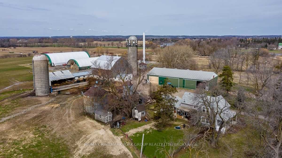 Listing N5535087 - Large Photo # 1