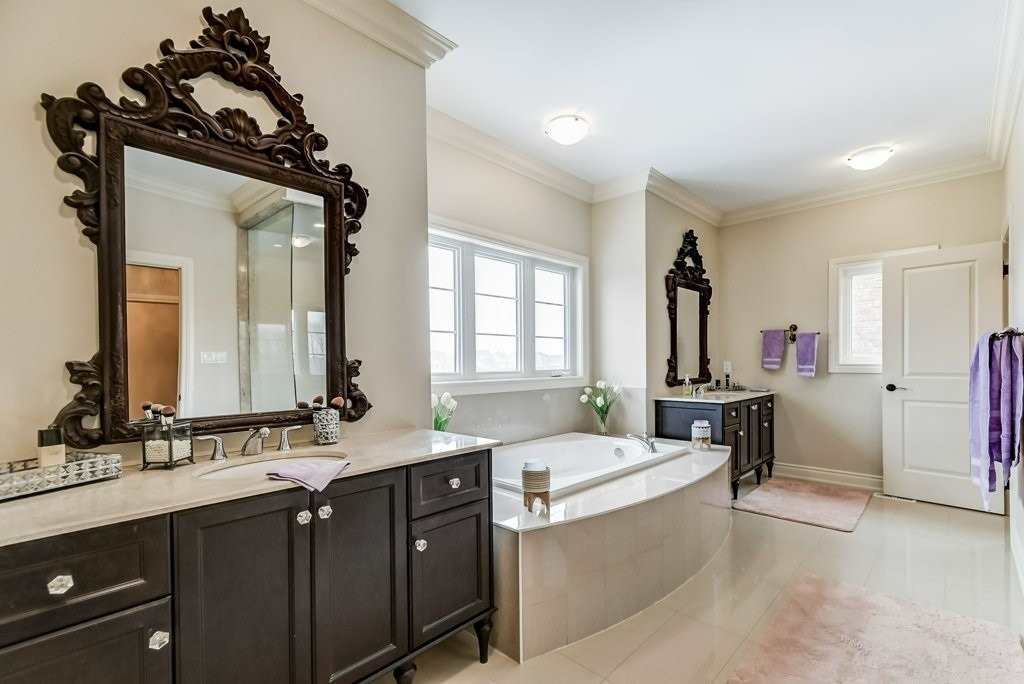 116 Robert Berry Cres