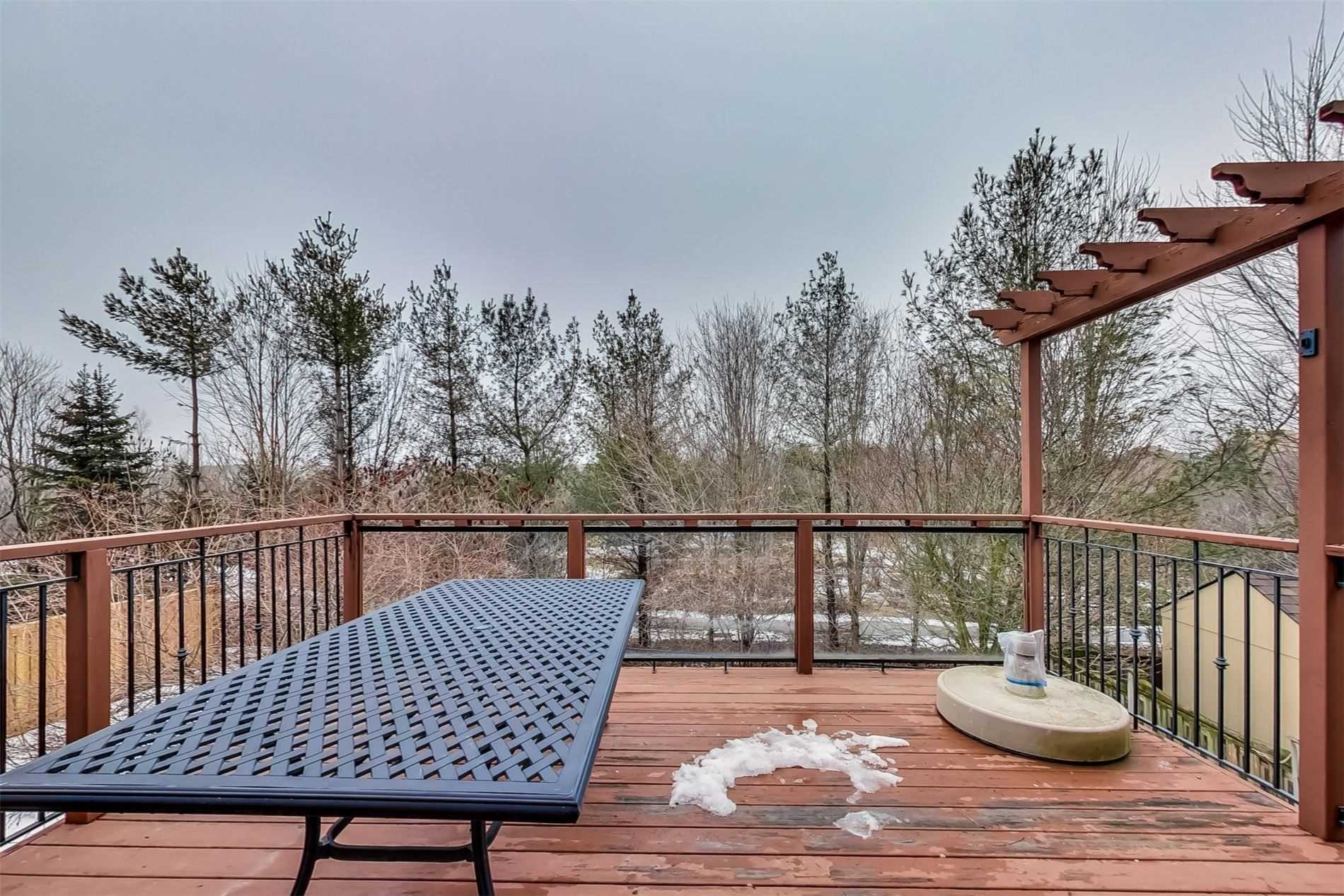 128 Melbourne Dr