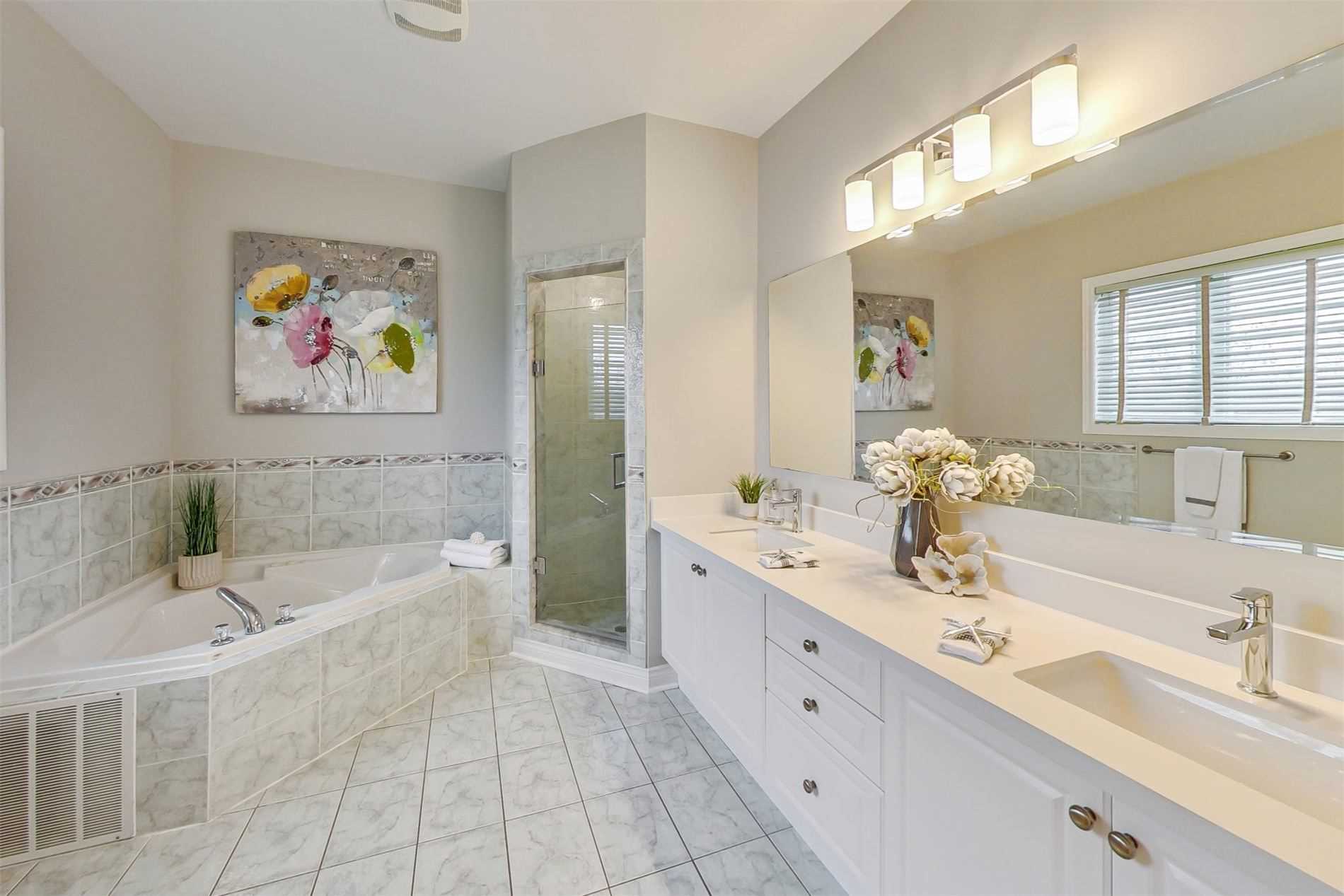 128 Melbourne Dr