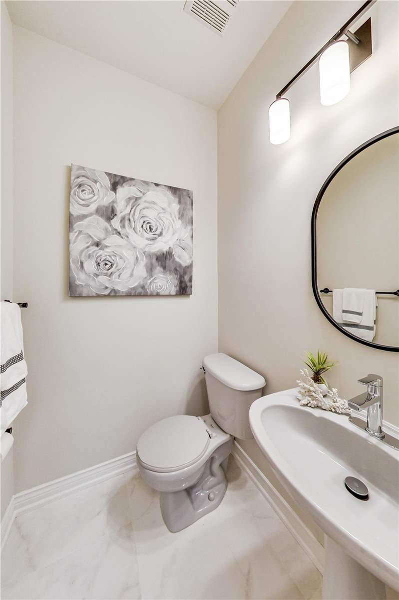 128 Melbourne Dr
