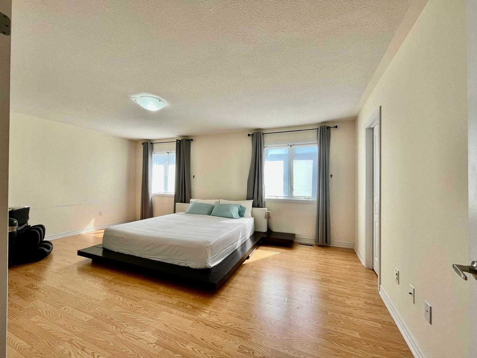 48 Farmhouse Cres