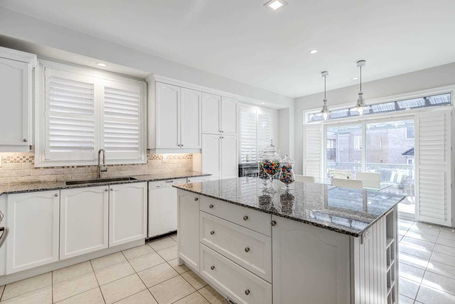 15 Golden Orchard Rd