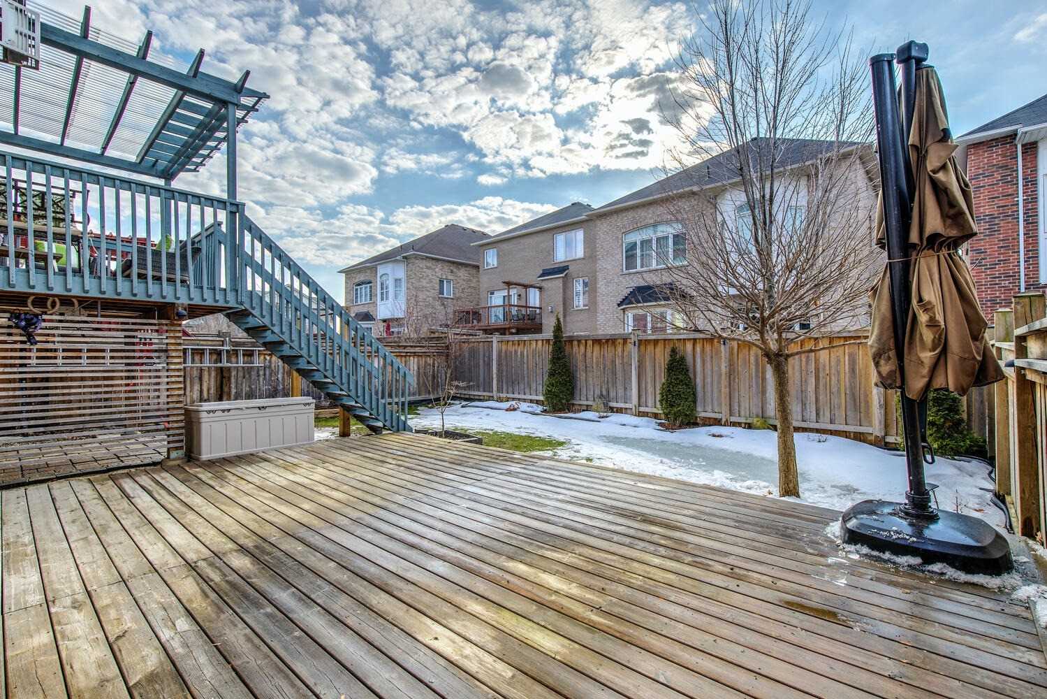 15 Golden Orchard Rd