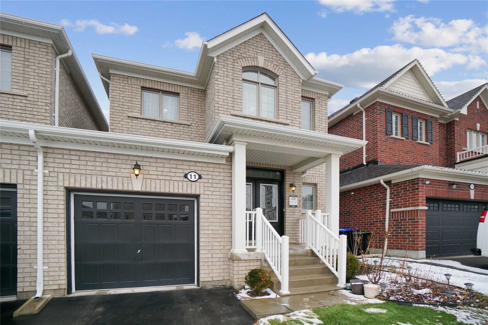 11 Turner Dr