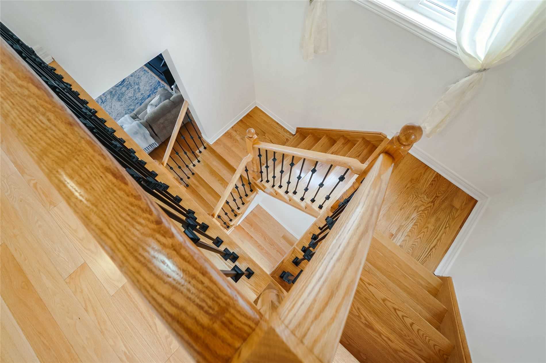 11 Turner Dr